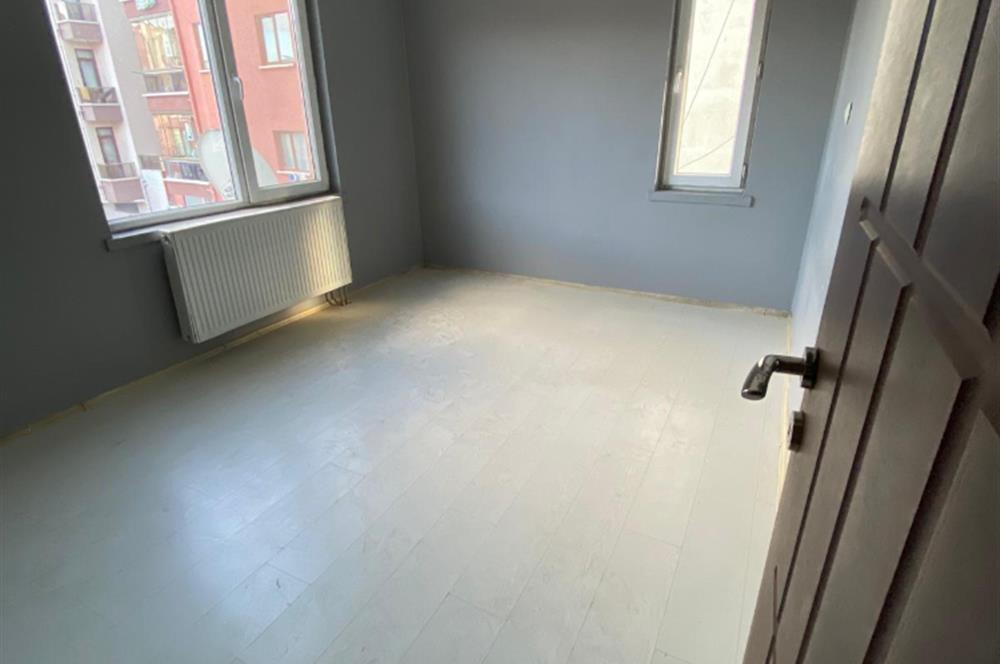 CENTURY 21 PLUS GAYRİMENKUL'DEN YEŞİLYOLDA BAKIMLI SATILIK DAİRE