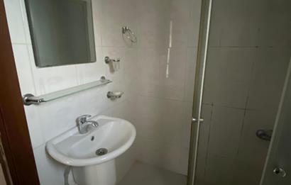 CENTURY 21 PLUS GAYRİMENKUL'DEN YEŞİLYOLDA BAKIMLI SATILIK DAİRE