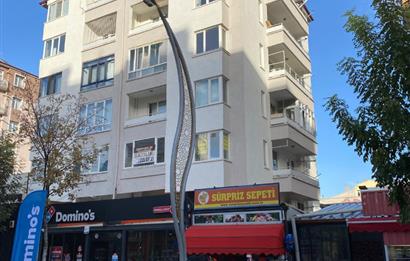 CENTURY 21 PLUS GAYRİMENKUL'DEN YEŞİLYOLDA BAKIMLI SATILIK DAİRE