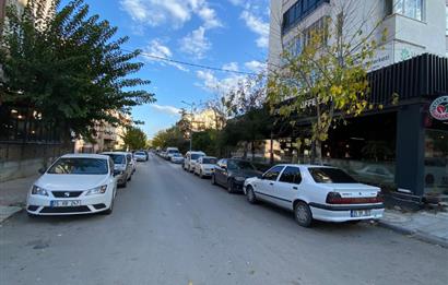 CENTURY 21 PLUS GAYRİMENKUL'DEN YEŞİLYOLDA BAKIMLI SATILIK DAİRE