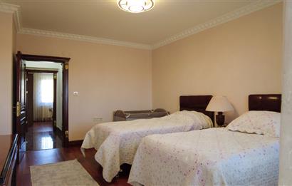 ELMADAĞ İLÇESİNDE 20.000 m2 BESİ ÇİFTLİĞİ