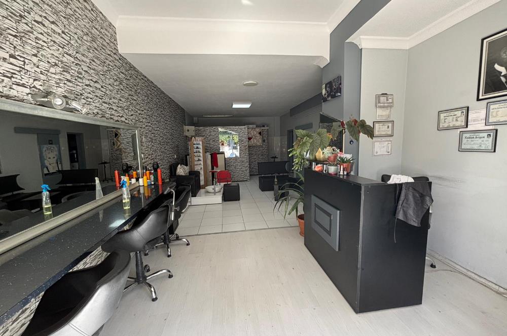 İzmir Karşıyaka Bostanlıda Merkezi Konumda Kiracılı Dükkan