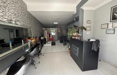 İzmir Karşıyaka Bostanlıda Merkezi Konumda Kiracılı Dükkan