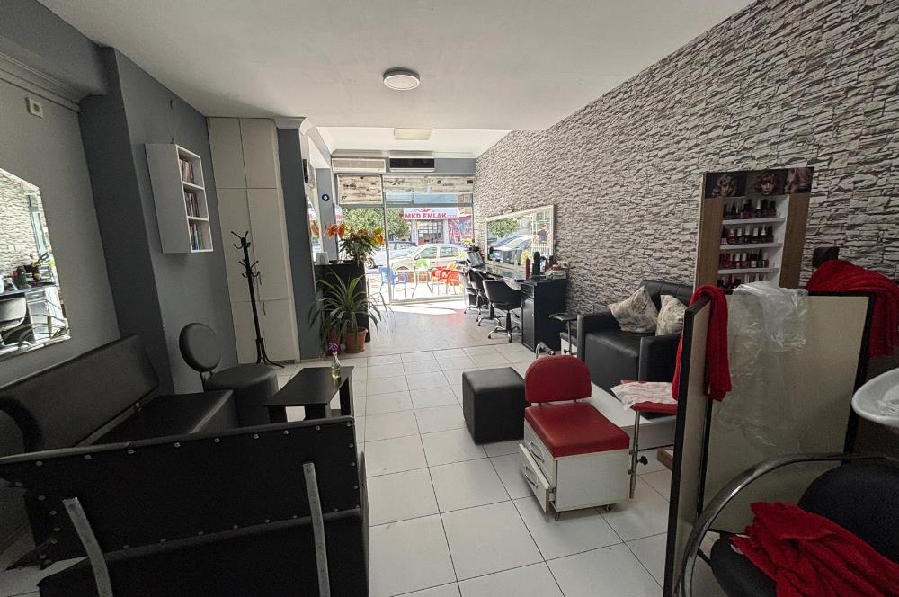 İzmir Karşıyaka Bostanlıda Merkezi Konumda Kiracılı Dükkan