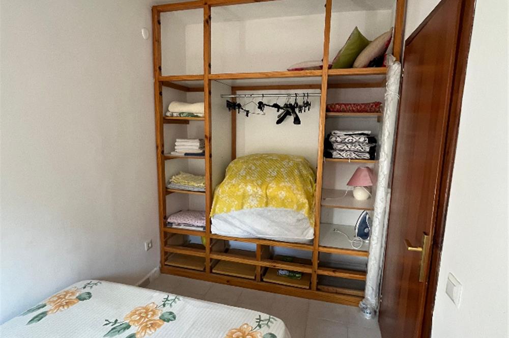 GÜRECE ECZACILAR SİTESİ'NDE EŞSİZ DENİZ MANZARALI MÜSTAKİL EV