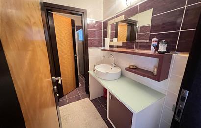 C21 BAL'DAN ÖZ MUTLU SİTESİNDE 4+2 BAHÇELİ SATILIK VİLLA