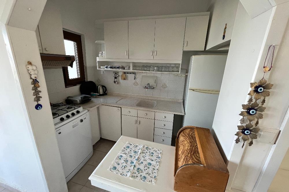 GÜRECE ECZACILAR SİTESİ'NDE EŞSİZ DENİZ MANZARALI MÜSTAKİL EV