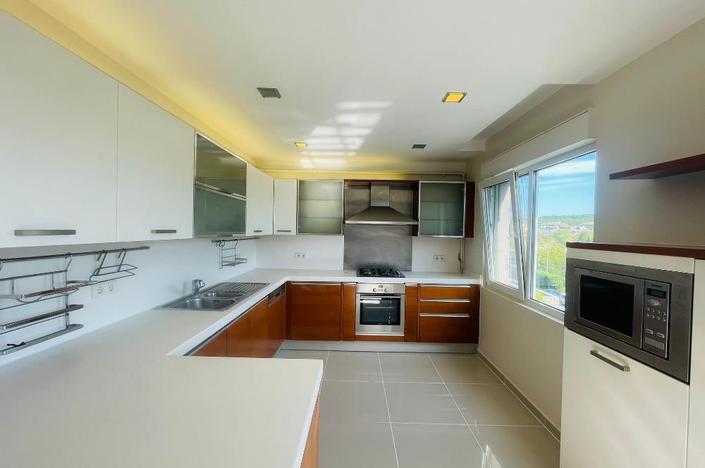 CENTURY 21'DEN SELENIUM COUNTRY SİTESİ SATILIK 5+1 ÇATI DUBLEKSİ