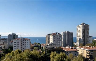 BAĞDAT CADDESİ'NE 2.BİNA,ERENKÖY DİVAN'IN SOKAĞI,DENİZ MANZARALI,BALKONLU,HAVUZLU,4+1