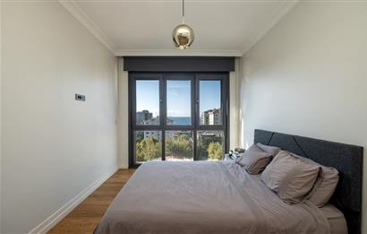 BAĞDAT CADDESİ'NE 2.BİNA,ERENKÖY DİVAN'IN SOKAĞI,DENİZ MANZARALI,BALKONLU,HAVUZLU,4+1