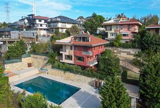BOĞAZKENT KONAKLARI'NDA DOĞA MANZARALI 6+2 SATILIK VİLLA