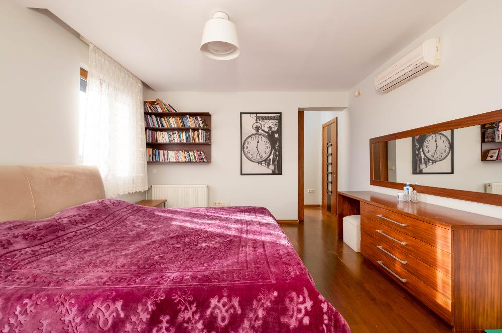 BOĞAZKENT KONAKLARI'NDA DOĞA MANZARALI 6+2 SATILIK VİLLA