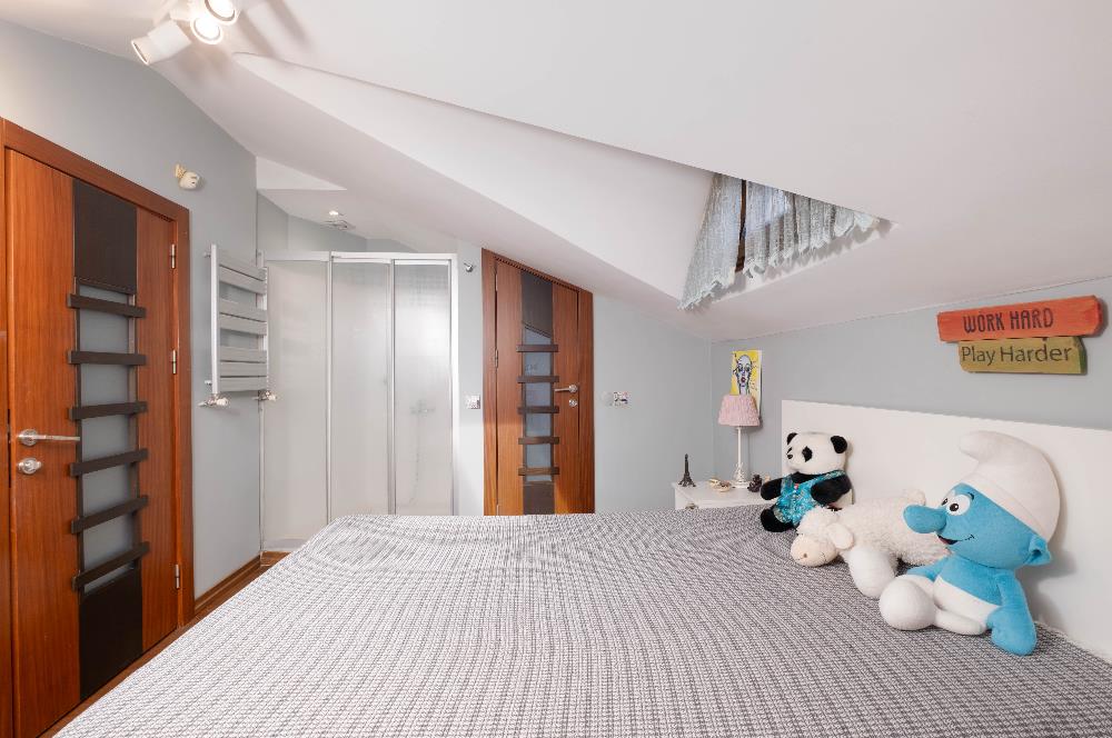 BOĞAZKENT KONAKLARI'NDA DOĞA MANZARALI 6+2 SATILIK VİLLA