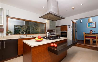 BOĞAZKENT KONAKLARI'NDA DOĞA MANZARALI 6+2 SATILIK VİLLA