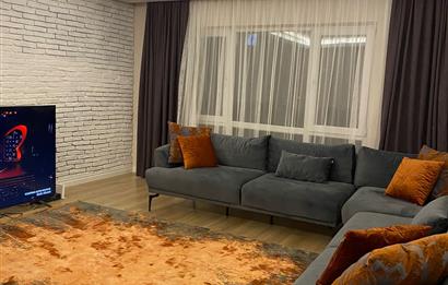 Aşıkpaşa Mahallesinde Panoramik Manzaralı, Çift Teraslı 4+1