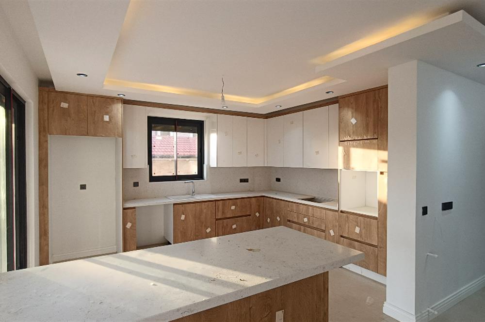 Datça Yaka Mahallesi Satlık 4+1 Lüx Villa