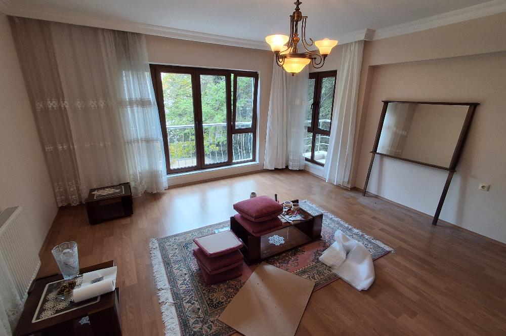 ESAT BAŞAK SOKAK GENÇ BİNADA 3+1 KOMBİLİ , OTOPARKLI