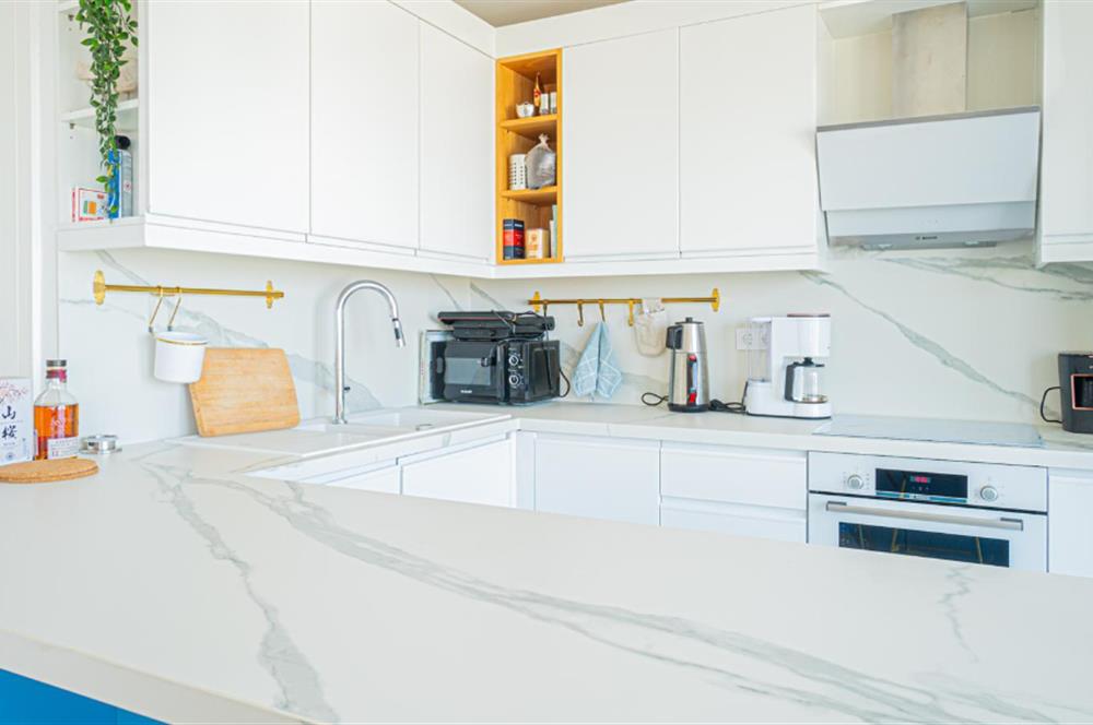 CENTURY 21'DEN ADABÜKÜ HOUSE RESIDENCE SATILIK 3+1 EŞYALI VİLLA