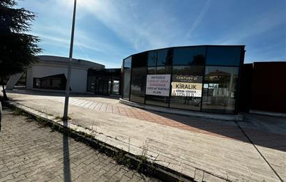 DARICA'DA HARİKA DENİZ MANZARALI,TERASLI,AÇIK YÜZME HAVUZLU BİNA