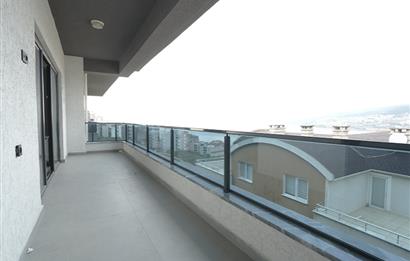 C21 Cius; Hisartepe Merkez'de Deniz Manzaralı 2+1 Kiralık Daire