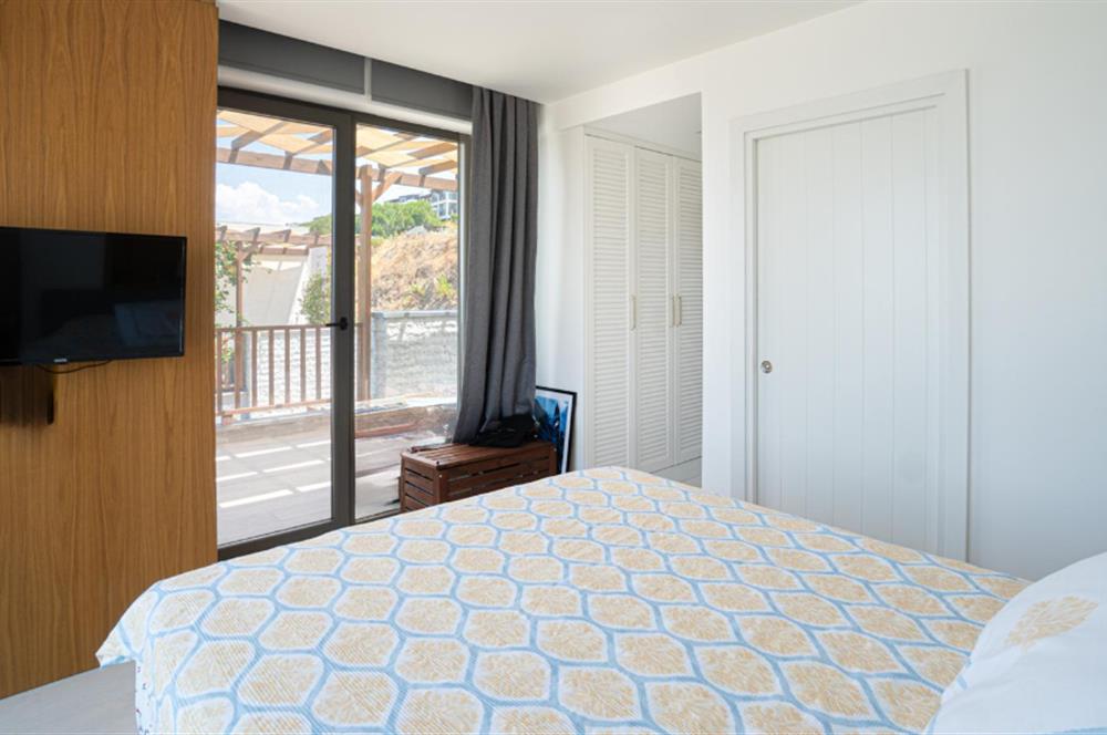 CENTURY 21'DEN ADABÜKÜ HOUSE RESIDENCE SATILIK 3+1 EŞYALI VİLLA