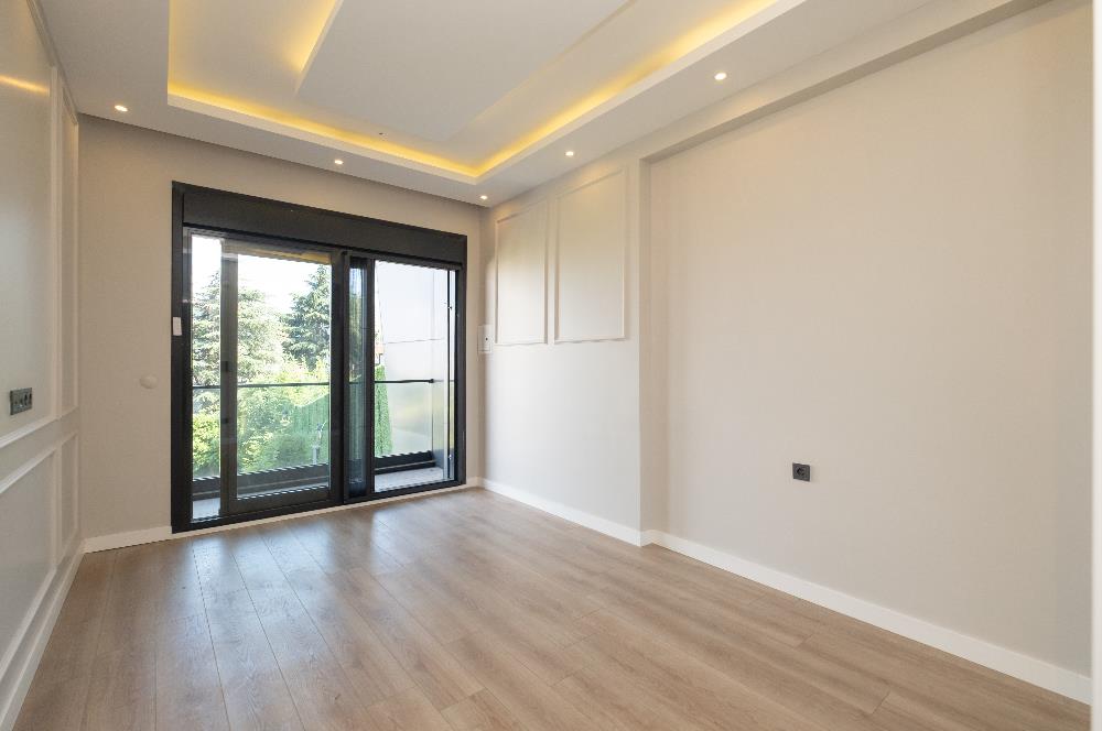 DRAGOS'TA 5+2 VE SPOR SALONLU ÖZEL HAVUZLU BAHÇELİ MÜSTAKİL VİLLA