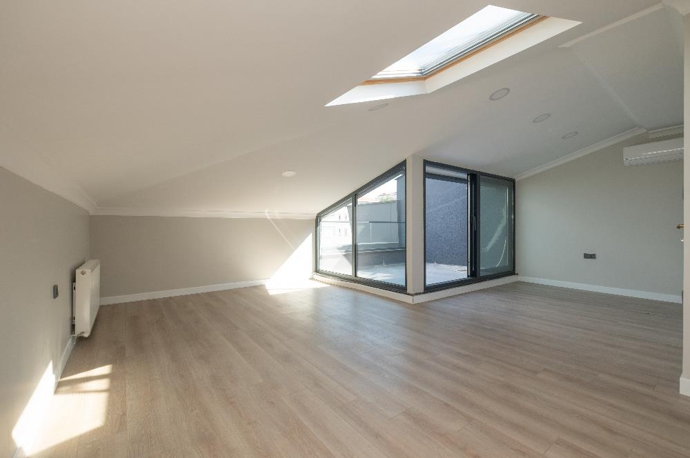 DRAGOS'TA 5+2 VE SPOR SALONLU ÖZEL HAVUZLU BAHÇELİ MÜSTAKİL VİLLA