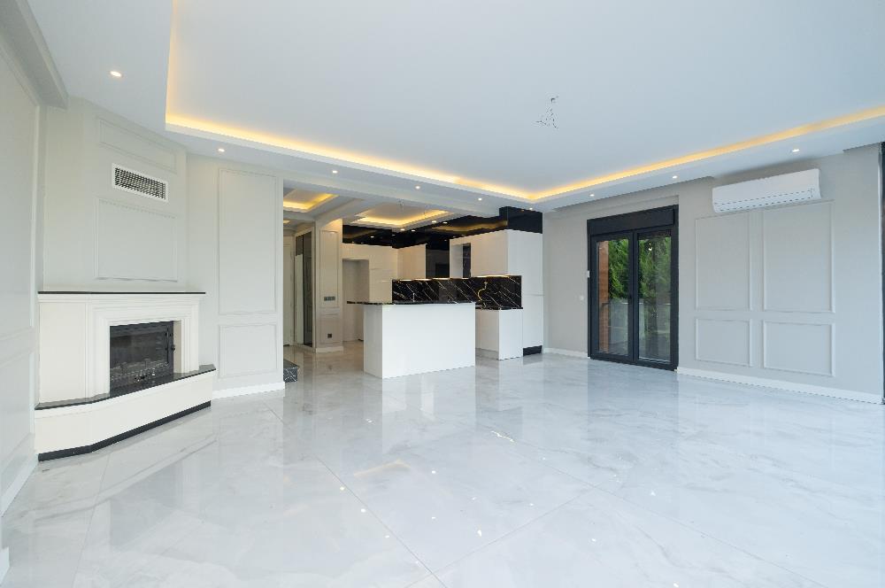 DRAGOS'TA 5+2 VE SPOR SALONLU ÖZEL HAVUZLU BAHÇELİ MÜSTAKİL VİLLA