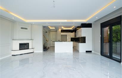 DRAGOS'TA 5+2 VE SPOR SALONLU ÖZEL HAVUZLU BAHÇELİ MÜSTAKİL VİLLA