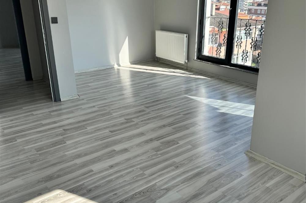 Tekirdağ Çerkezköy Öztrak Caddesinde Satılık 210m2 4+2 Daire
