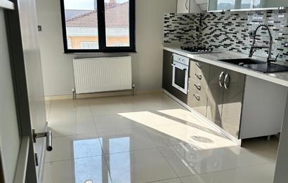 Tekirdağ Çerkezköy Öztrak Caddesinde Satılık 210m2 4+2 Daire