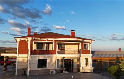 ELMADAĞ İLÇESİNDE 20.000 m2 BESİ ÇİFTLİĞİ