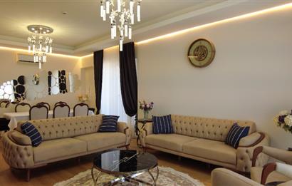 AİLELER İÇİN İDEAL! KUMSALLI, ÇOCUK HAVUZLU SİTE'DE GENİŞ 3.5+1 SATILIK DAİRE