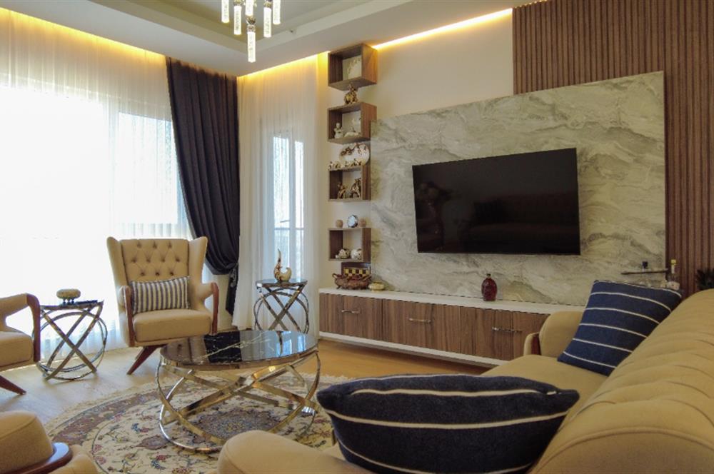 AİLELER İÇİN İDEAL! KUMSALLI, ÇOCUK HAVUZLU SİTE'DE GENİŞ 3.5+1 SATILIK DAİRE