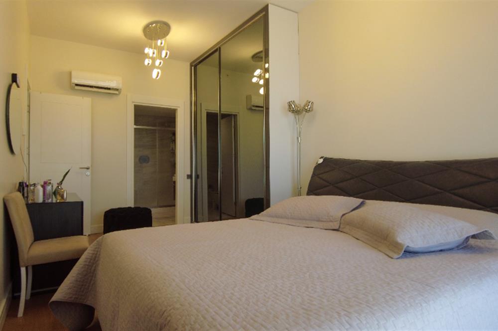 AİLELER İÇİN İDEAL! KUMSALLI, ÇOCUK HAVUZLU SİTE'DE GENİŞ 3.5+1 SATILIK DAİRE