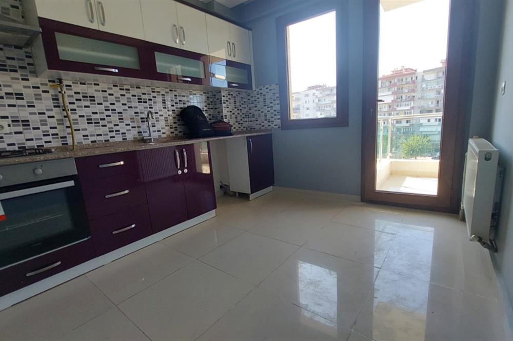 Fikri Altay Mah. Geniş 2+1 Kapalı Mutfak Önü Açık Kiralık Daire