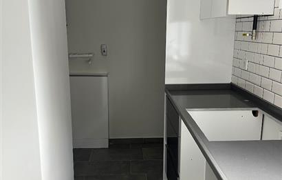 ÇEKMEKÖY TAŞDELEN'DE METROYA 500 METRE SATILIK 2+1 DAİRE