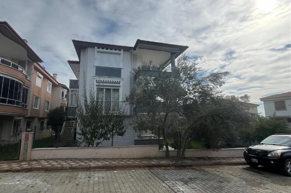 ALTINOLUKTA DENİZ MANZARALI, 200M² BAHÇE KULLANIMLI 4+1 DAİRE