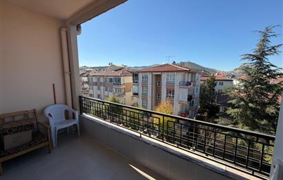 CENTURY 21 PLUS'DAN ÖRNEKEVLER'DE BAKIMLI SATILIK DAİRE