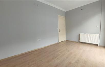 Fikri Altay Mah. Geniş 2+1 Kapalı Mutfak Önü Açık Kiralık Daire