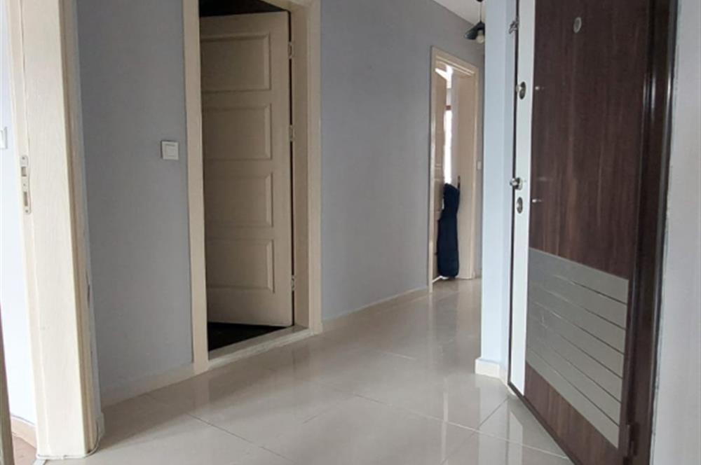 Fikri Altay Mah. Geniş 2+1 Kapalı Mutfak Önü Açık Kiralık Daire