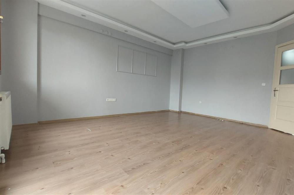 Fikri Altay Mah. Geniş 2+1 Kapalı Mutfak Önü Açık Kiralık Daire