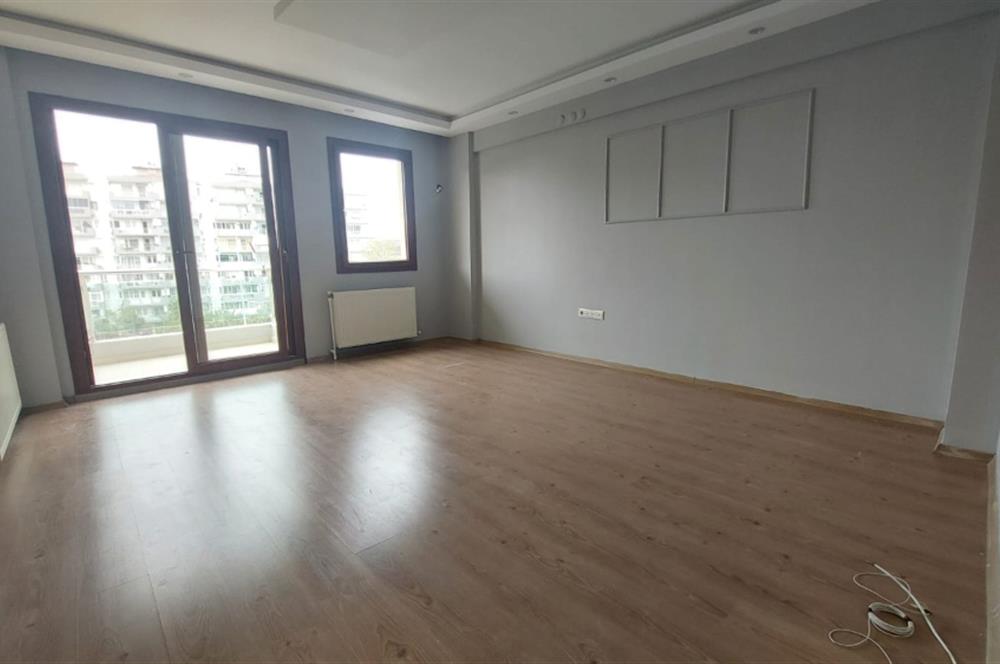 Fikri Altay Mah. Geniş 2+1 Kapalı Mutfak Önü Açık Kiralık Daire