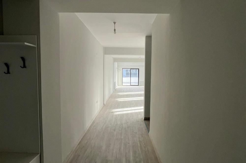 NOVADA AVM ARKASINDA ALKIN İŞ MERKEZİNDE PRESTİJLİ SATILIK OFİS