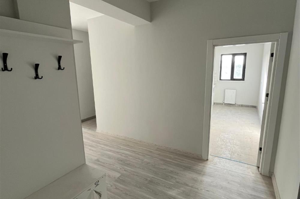 NOVADA AVM ARKASINDA ALKIN İŞ MERKEZİNDE PRESTİJLİ SATILIK OFİS