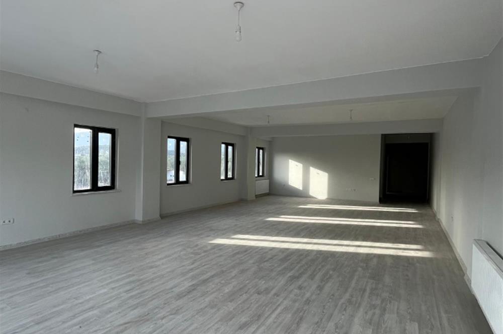 NOVADA AVM ARKASINDA ALKIN İŞ MERKEZİNDE PRESTİJLİ SATILIK OFİS