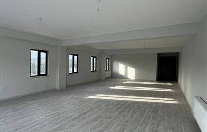 NOVADA AVM ARKASINDA ALKIN İŞ MERKEZİNDE PRESTİJLİ SATILIK OFİS