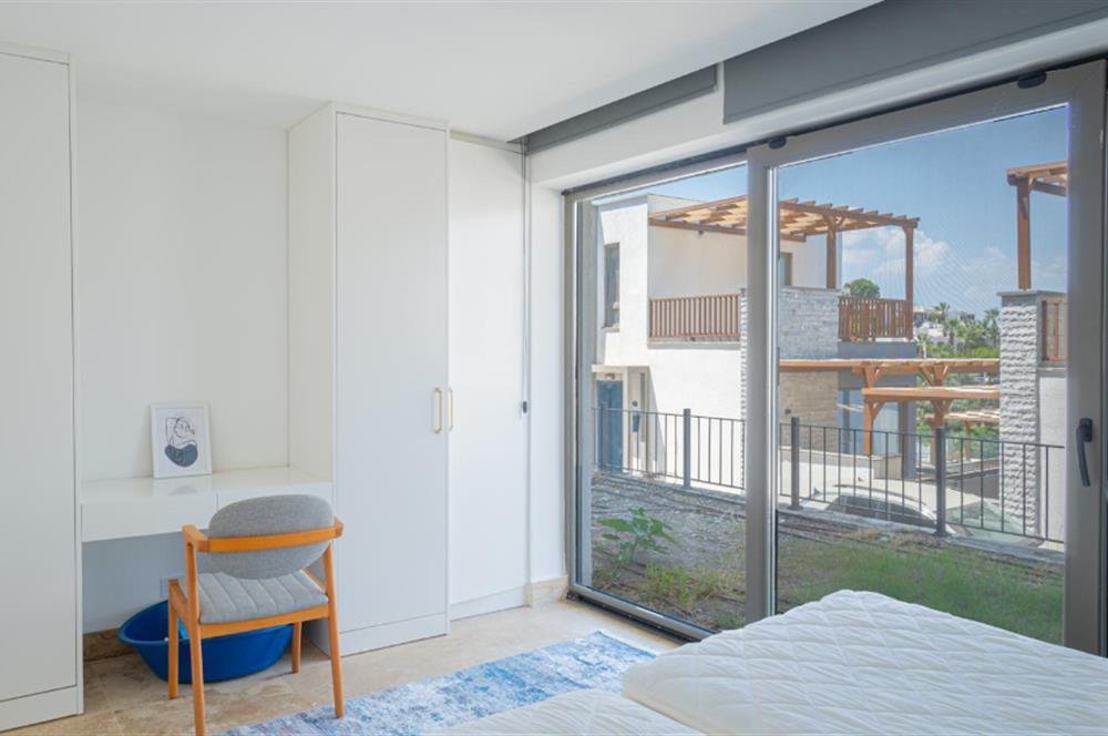 CENTURY 21'DEN ADABÜKÜ HOUSE RESIDENCE SATILIK 3+1 EŞYALI VİLLA