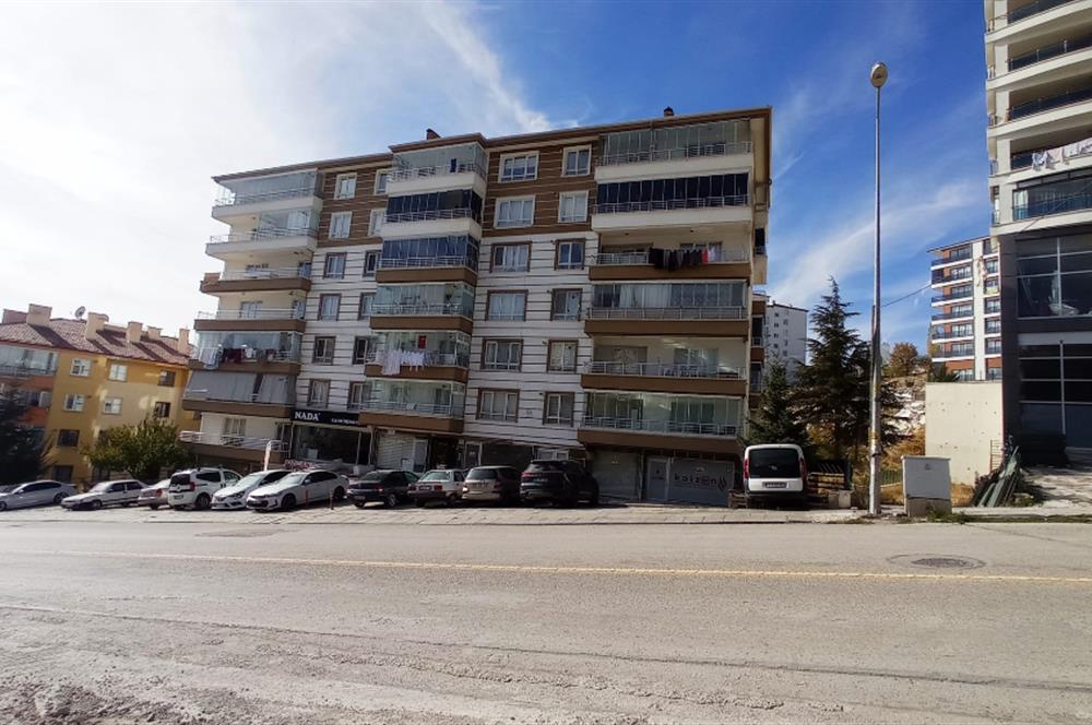 FERİDUNÇELİK CADDE ÜZERİ KAÇIRILMAYACAK FIRSAT DAİRE 3,5+1