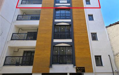 C21 Cius; Demirsubaşı Merkez Arakat Asansörlü Sıfır Satılık 2+1 Daire